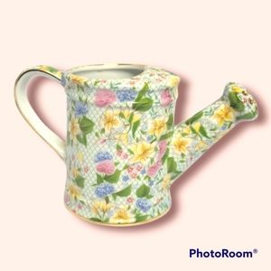 Chintz Two's Company Dana Pattern Watering Can Porcelain